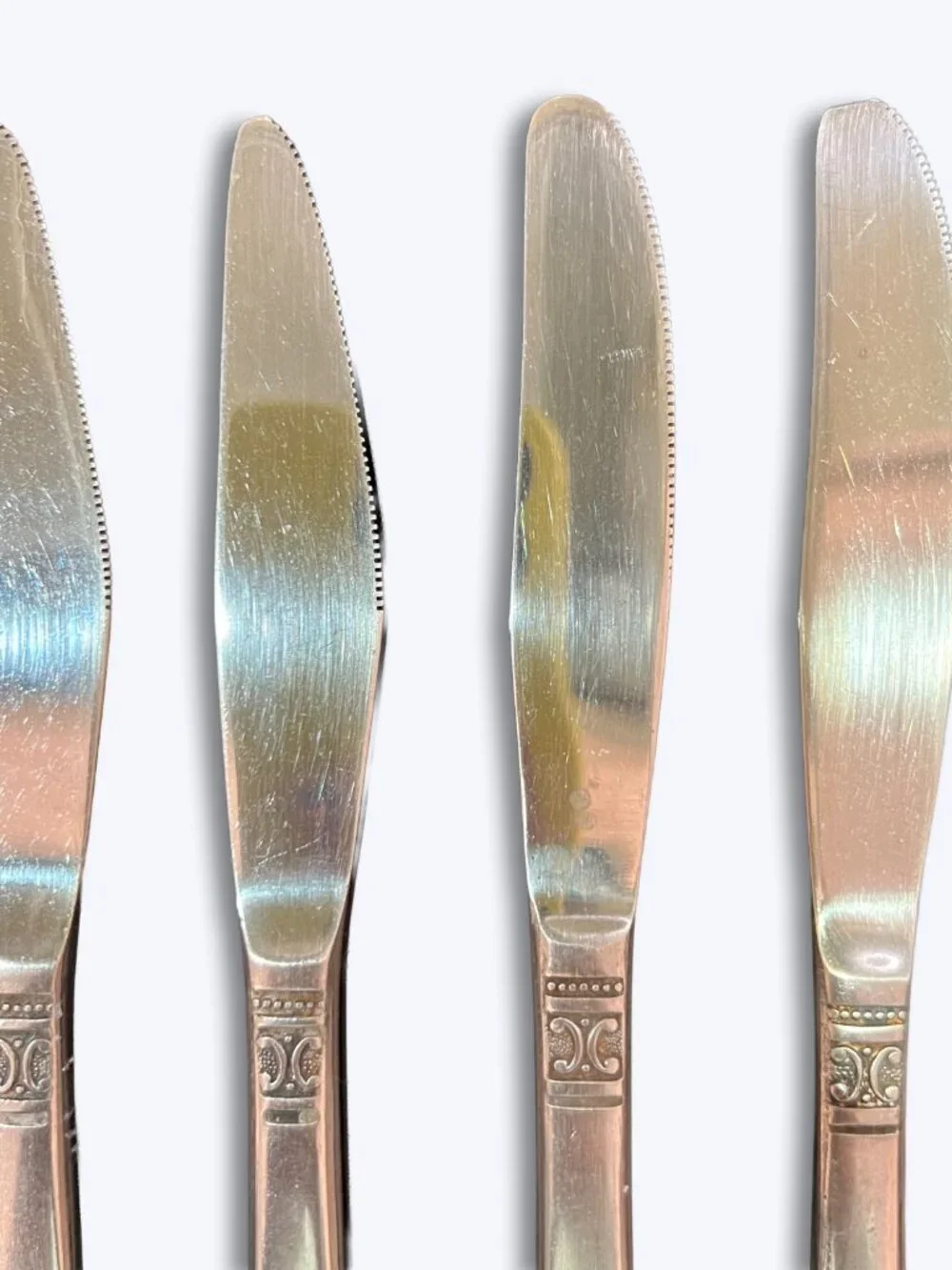 Custom Design Vtg CUD1 Stainless Knives 2 Steak 2 Dinner Japan Flatware Silver
